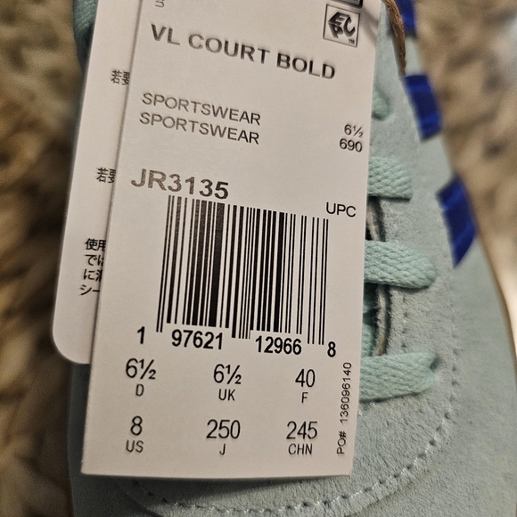 Adidas VL Court Bold JR3135 Sneakers - Picture 9 of 11